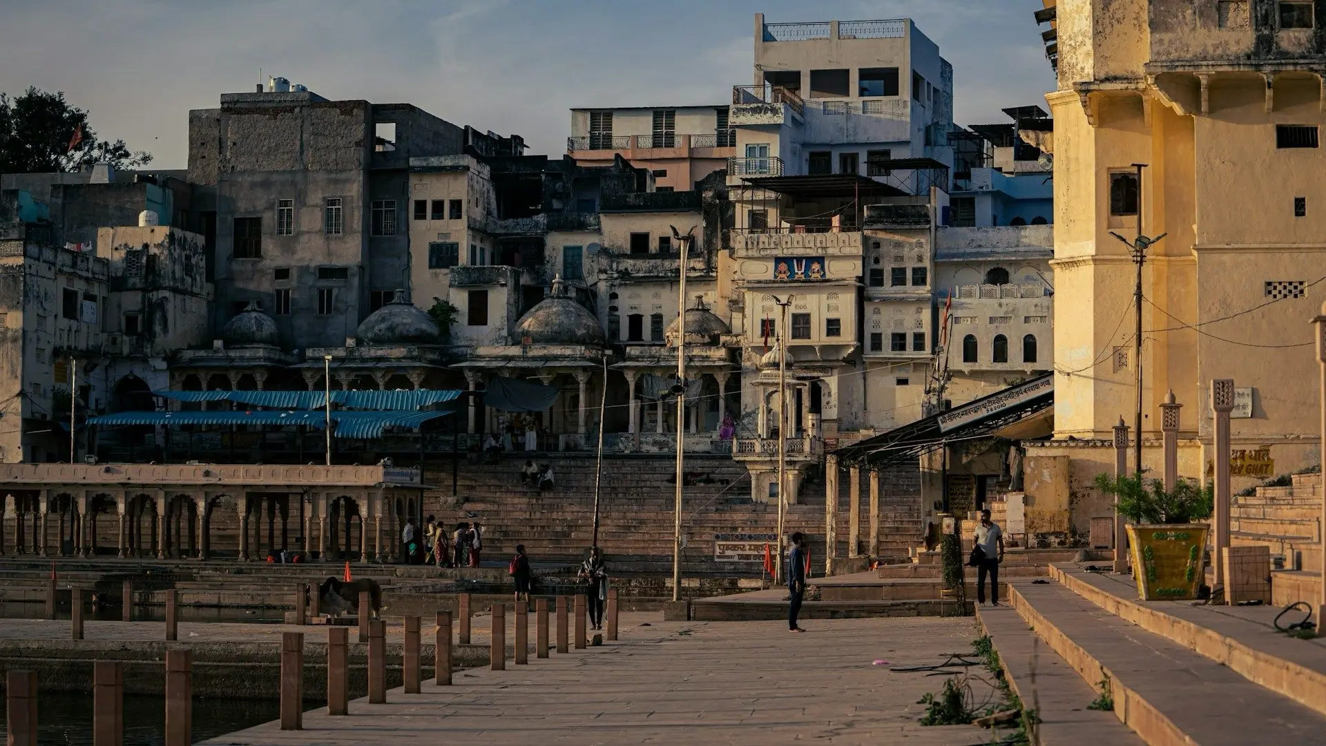 Pushkar travel destination in Rajasthan with private tour and transport support