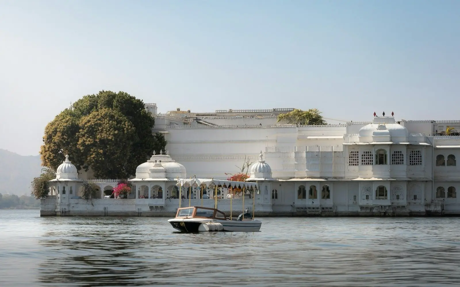Grand Rajasthan with Delhi & Agra – 11 Days covering Delhi · Agra · Jaipur · Pushkar · Jodhpur · Jaisalmer · Udaipur with private car and transport planning in India